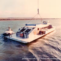 AP1-88 hovercraft number 1 - shipping the superstructure